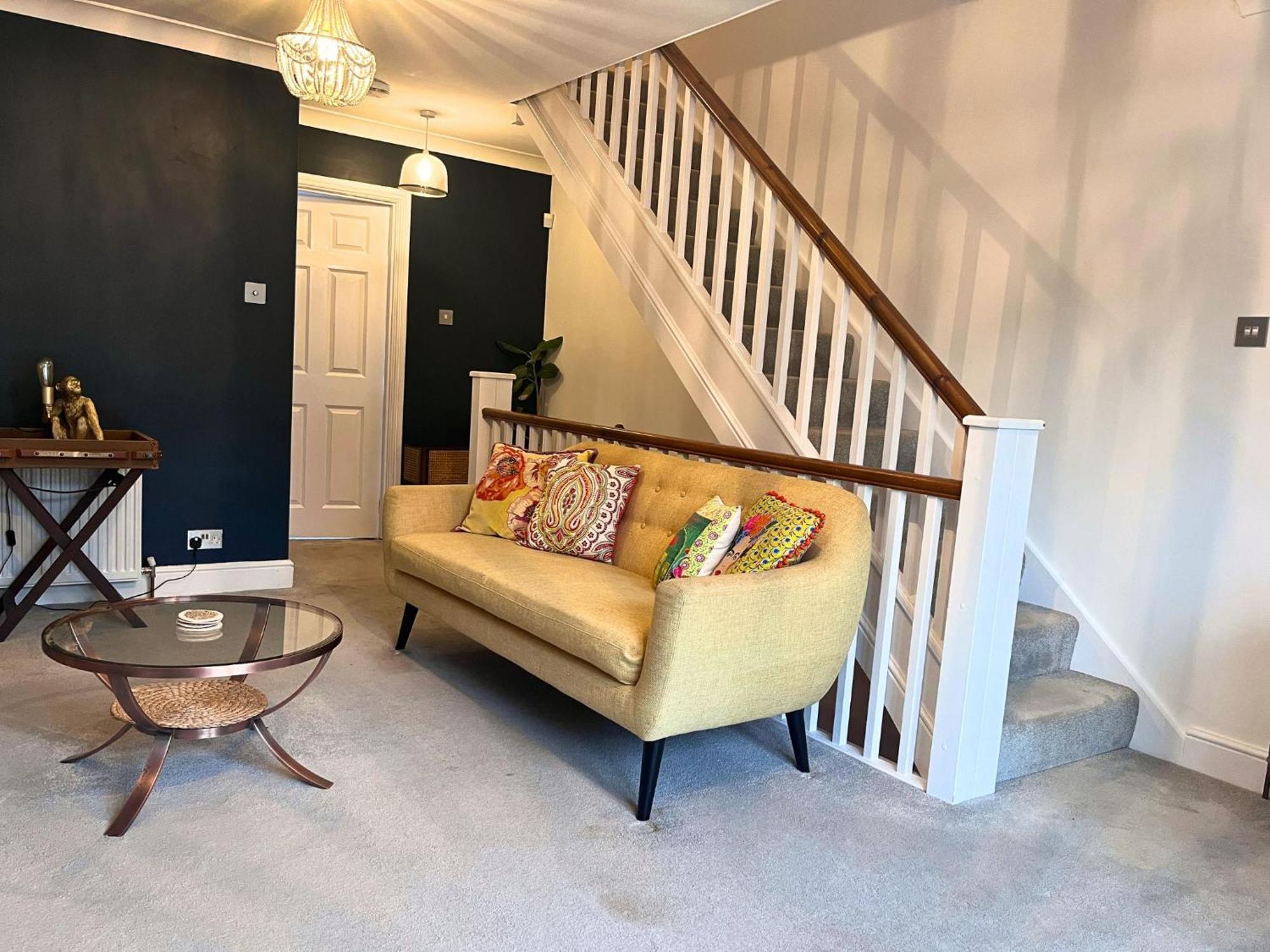 Jekyll'S On Hyde - Spacious Town House - Central Winchester - Free Parking, Sleeps 5 - By Xplus Stays Eksteriør bilde